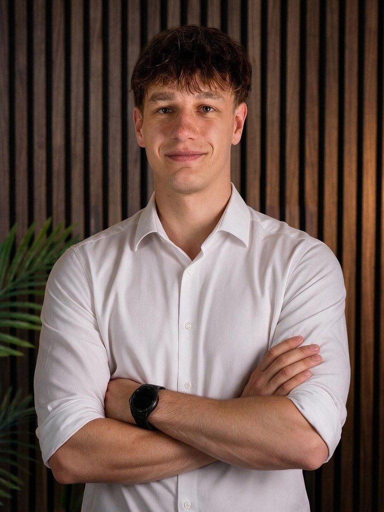 Luca Vischi, Mitgründer der Webdesign-Agentur Strivera